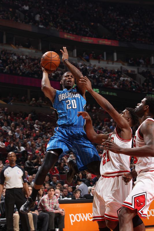 雷迪克调侃东契奇没砍下50分令人失望 盛赞詹姆斯下半场攻防俱佳