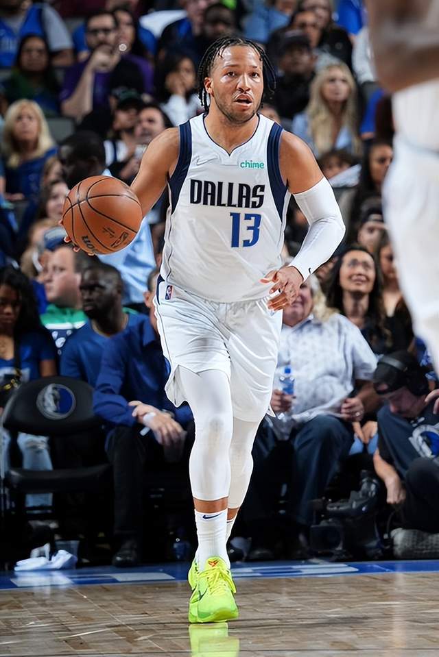 刘备错失三位奇才：若有一位，关羽丢不了荆州，诸葛亮也不会累死